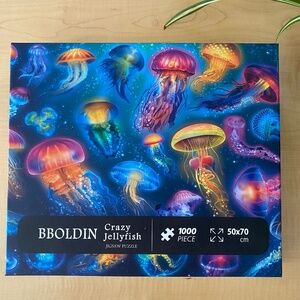 CRAZY JELLYFISH PUZZLE - 1000 PIECES